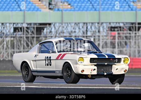 Roddie Feilden, Ford Shelby Mustang American GT3, 2026, war der 70. Lauf der Pomeroy Trophy, sie startete 1952, und sie enthält Autos aus allen Epochen Stockfoto