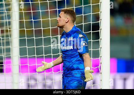 Frosinone, Italien. Februar 2026. Andrea Fulignati von Empoli FC reagiert am 20. Februar 2026 im Stadio Benito Stirpe in Frosinone, Italien Credit: Giuseppe Maffia/Alamy Live News Stockfoto