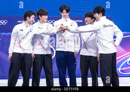 Mailand, Italien. Februar 2026. MAILAND, ITALIEN - 20. FEBRUAR: Jeongmin Lee aus der Republik Korea, Juni Seo Lee aus der Republik Korea, Jongun Rim aus der Republik Korea auf der Short Track Speed Skating am 16. Tag der Olympischen Winterspiele 2026 in Milano Cortina am 20. Februar 2026 in Mailand, Italien (Foto: Andre Weening/Orange Pictures) Credit: Orange Pics BV/Alamy Live News Stockfoto