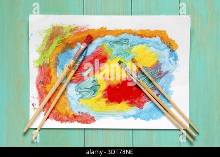 Aquarell Pinsel und abstrakte Aquarellmalerei Stockfoto