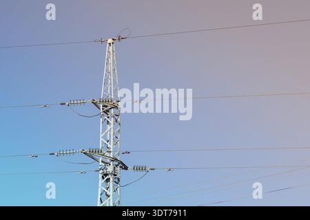 Hohe Spannung oder hohe Spannung Turm Stockfoto