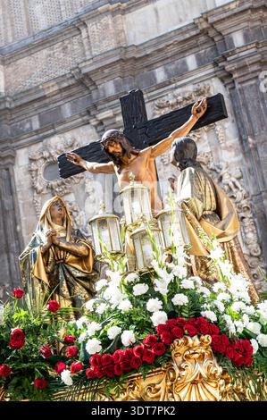 Fotografía Semana Santa Zaragoza 2025. 7 Palabras. Stockfoto