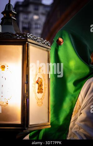 Fotografía Semana Santa Zaragoza 2025. 7 Palabras. Stockfoto