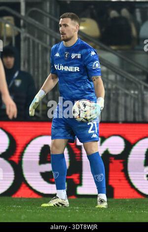 Andrea Fulignati von Empoli F.C. spielt am 26. Tag der Serie B Meisterschaft zwischen Frosinone Calcio und Empoli F.C. im Benito Stirpe Stadium am 20. Februar 2026 in Frosinone, Italien. Credit: Domenico Cippitelli/Alamy Live News Credit: Domenico Cippitelli/Alamy Live News Stockfoto