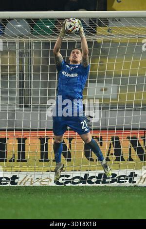 Andrea Fulignati von Empoli F.C. spielt am 26. Tag der Serie B Meisterschaft zwischen Frosinone Calcio und Empoli F.C. im Benito Stirpe Stadium am 20. Februar 2026 in Frosinone, Italien. Credit: Domenico Cippitelli/Alamy Live News Credit: Domenico Cippitelli/Alamy Live News Stockfoto