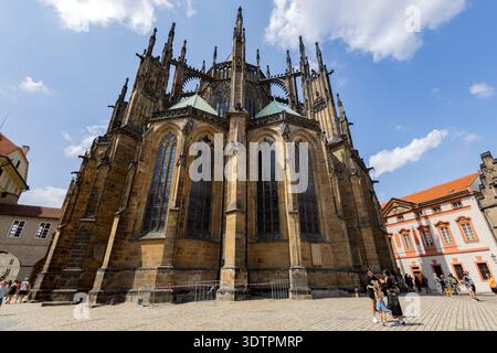 PRAG, TSCHECHISCHE REPUBLIK, 24. JULI 2024 - Veitsdom im Prager Burgkomplex Tschechische Republik, Europa Stockfoto