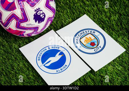 LONDON, GROSSBRITANNIEN, 23. FEBRUAR 2026: Brighton & Hove Albion gegen Manchester City Derby in der Premier League. Club-Logo und offizielles Logo Stockfoto