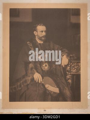 Frederick John Widgery (1861–1942) war von 1903 bis 1904 Bürgermeister von Exeter und Landschaftsmaler, der an der Exeter Cathedral School ausgebildet wurde. Er war Mitglied des Stadtrates von Exeter und erhielt 1905 die Ehrenfreiheit von Exeter. Das Archivbild ist ein formelles Porträtfoto zur Erinnerung an seine Bürgermeisterzeit, das bürgerliche Gewänder und eine Bürokette zeigt. Stockfoto
