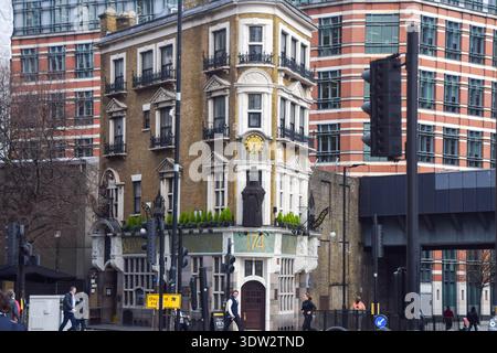 London, Großbritannien. Februar 2026. Außenansicht des Blackfriar Pub in Blackfriars. Quelle: Vuk Valcic/Alamy Stockfoto
