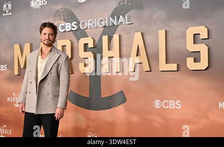 Los Angeles, USA. Februar 2026. Luke Grimes kam am 24. Februar 2026 zur Premiere von CBS’s „Marshals“ im Autry Museum of the American West in Los Angeles, CA. © Lisa OConnor/ Credit: AFF/Alamy Live News Stockfoto