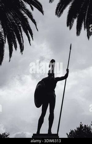 Korfu Island, Griechenland - 6. Juni 2008: Achilles Statue in den Gärten von Achilleion, Palast von Elisabeth von Österreich - Sisi auf Korfu Insel Stockfoto