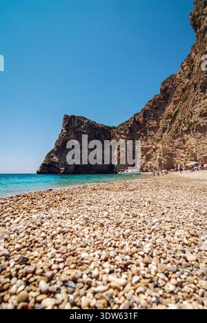Korfu Island, Griechenland - 9. Juni 2008: Chomi Strand, bekannt als Paradies Strand in der Nähe von Palaiokastritsa Dorf auf Korfu Insel Stockfoto