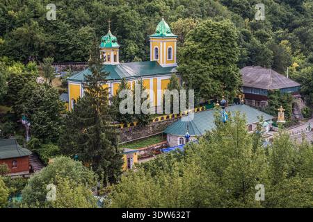Saharna, Moldau - 15. Juli 2019: Kloster der Heiligen Dreifaltigkeit im Dorf Saharna Stockfoto