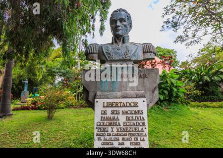 Funchal, Portugal – 10. Juni 2024: Büste von Simon Bolivar im Stadtgarten in Funchal, Hauptstadt der Insel Madeira Stockfoto
