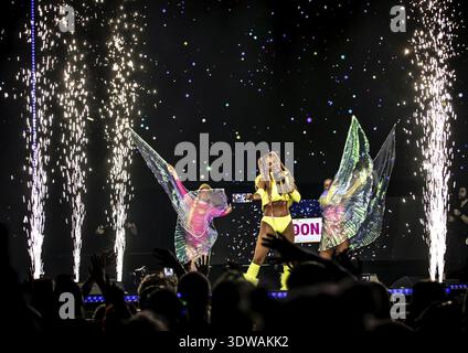 Loona (Marie-Jose van der Kolk) bei der Super Show der 90er Jahre in der Uber Arena Berlin Stockfoto