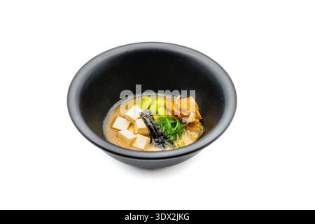 Traditionelle japanische Miso-Suppe mit Tofu und Gemüse Stockfoto
