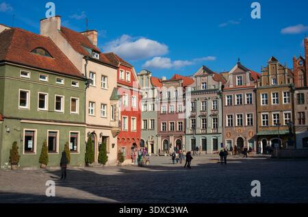 Alter Marktplatz (Stary Rynek) während der COVID-19-Pandemie. Anmutige Architektur. Poznań, Polen. Stockfoto