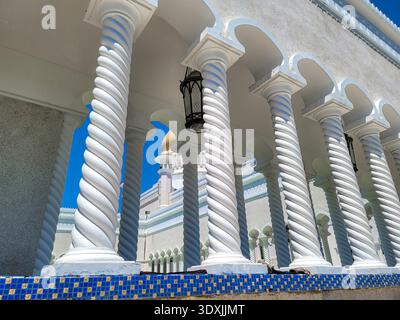 Details zur Omar Ali Saifuddien Moschee in Bruneis Hauptstadt, der wichtigsten Moschee von Brunei. Stockfoto
