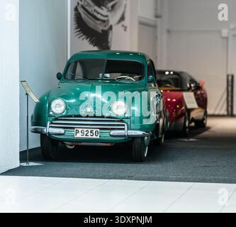 Trollhättan, Schweden - 28. Juni 2024: Green 1950 Saab 92 Stockfoto