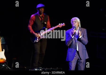 Fort Lauderdale, USA. März 2026. Billy Ocean tritt am 3. März 2026 in Fort Lauderdale, Florida auf. Quelle: SIPA USA/Alamy Live News Stockfoto