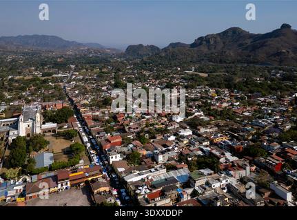 Aus der Vogelperspektive von Tepoztlan, Morelos, Mexiko Stockfoto