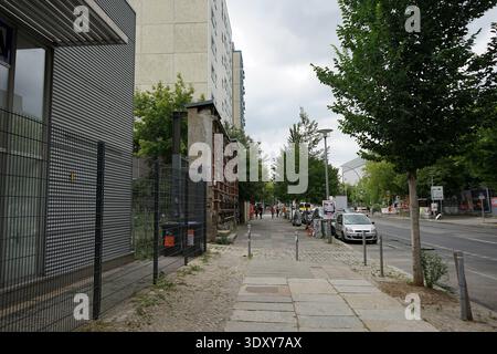 Postamt 16 Ruine, verlassene rote Backsteinpost mit kunstvollen Bögen, Königsstraße, Berlin, Deutschland, Juli 2018. Stockfoto