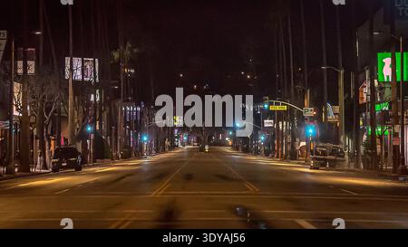 Mitternachtsaufnahmen von Los angeles in der Nacht des Aufenthalts zu Hause COVID-Bestellung am 19. März 2020 Stockfoto