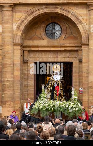 Karwoche Santa Semana am Karfreitag in Oviedo, Asturien, Spanien Stockfoto