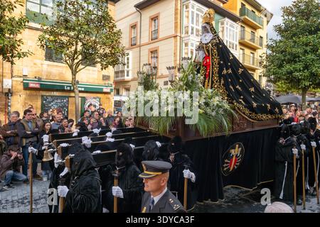 Karwoche Santa Semana am Karfreitag in Oviedo, Asturien, Spanien Stockfoto