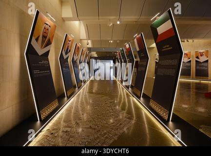 Eine Ausstellung über den Kooperationsrat für die arabischen Golfstaaten im Nationalmuseum in Bahrain. Stockfoto