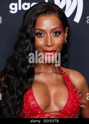 BEVERLY HILLS, LOS ANGELES, KALIFORNIEN, USA - 5. MÄRZ: ISIS King kommt zu den 37. Jährlichen GLAAD Media Awards, die am 5. März 2026 im Beverly Hilton Hotel in Beverly Hills, Los Angeles, Kalifornien, USA stattfinden. (Foto: Xavier Collin/Image Press Agency) Stockfoto