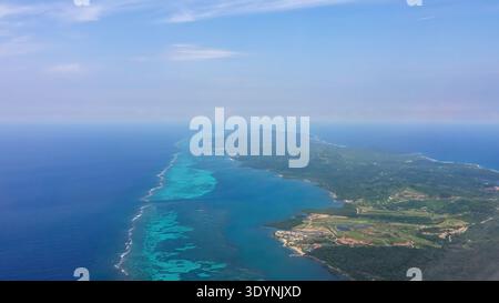 Luftaufnahme der Insel Roatan, Honduras Stockfoto