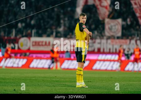 1.FC Köln vs. Borussia Dortmund, Fußball, Köln, Deutschland, Bundesliga, Nico Schlotterbeck (#4 - Borussia Dortmund) Stockfoto