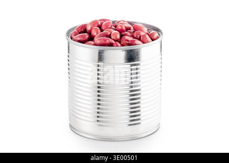 Rote Kidneybohnen aus Dosen in offener Dose auf weißem Hintergrund – isolierte Vorderansicht nahrhafter verzehrfertiger Hülsenfrüchte reich an Protein und Fasern Stockfoto