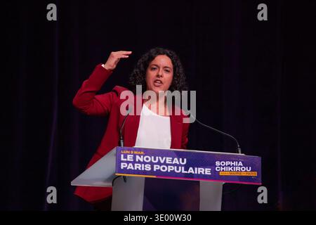 Treffen für die Pariser Kommunalwahlen: Manon Aubry unterstützt Sophia Chikirou für die La France Insoumise-Partei bei der Pariser Bürgermeisterwahl Stockfoto
