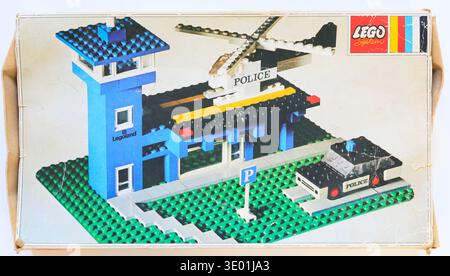 Vintage Lego Police Heliport Bau Set Box. 354, ausgestellt im Jahr 1972. Stockfoto
