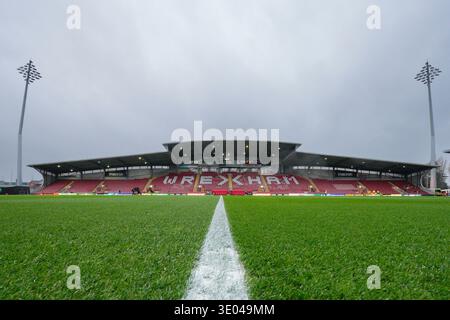 März 2026; Stok CAE Ras, Rennbahn, Wrexham, Wales; EFL Championship Football, Wrexham versus Hull City; Ein allgemeiner Überblick über das STOC CAE Ras Stadium vor dem Spiel Stockfoto