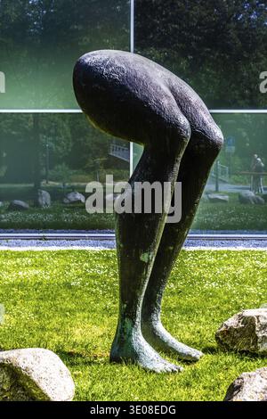 BITTE Skulptur des niederländischen Künstlers Henk Visch, 1966, vor der Kunsthal Rotterdam, Niederlande Stockfoto