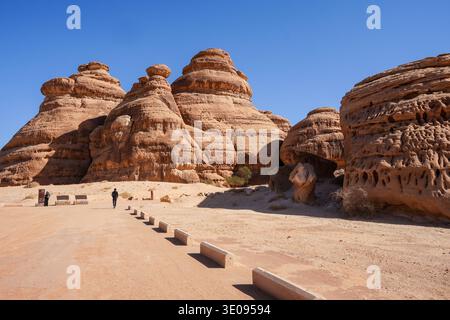 Felsgräber in der antiken nabatäischen Stadt Hegra bei Al'Ula in Saudi-Arabien Stockfoto