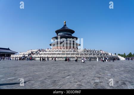 14. September 2025 - Peking, China: Großartige und ruhige Szene des Himmelstempels in Peking, China, mit dem legendären mehrstufigen, kreisförmigen, überdachten Temp Stockfoto