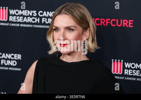 Beverly Hills, Usa. März 2026. BEVERLY HILLS, LOS ANGELES, KALIFORNIEN, USA - 11. MÄRZ: Rhea Seehorn kommt bei der Gala 2026 des Women's Cancer Research Fund, die am 11. März 2026 im Beverly Wilshire, Einem Four Seasons Hotel, in Beverly Hills, Los Angeles, Kalifornien, USA stattfindet. (Foto: Xavier Collin/Image Press Agency) Credit: Image Press Agency/Alamy Live News Stockfoto