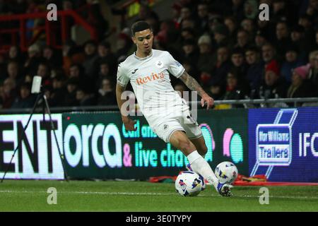 Wrexham, Großbritannien. März 2026. Gustavo Nunes aus Swansea City in Aktion. EFL Skybet Championship Match, Wrexham gegen Swansea City bei STōK CAE Ras in Wrexham, Wales am Freitag, den 13. März 2026. Dieses Bild darf nur für redaktionelle Zwecke verwendet werden. Nur redaktionelle Verwendung, .PIC von Chris Stading/ Credit: Andrew Orchard Sportfotografie/Alamy Live News Stockfoto