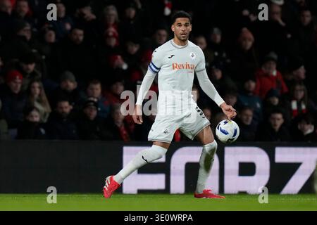 März 2026; Stok CAE Ras, Rennbahn, Wrexham, Wales; EFL Championship Football, Wrexham gegen Swansea City; Ben Cabango aus Swansea City Stockfoto