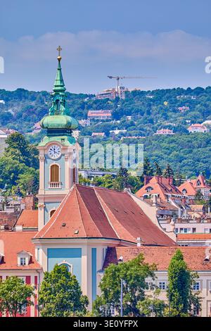 Die Kirche St. Katharina von Alexandria ist eine römisch-katholische Kirche im Taban-Viertel von Budapest, die 1777 in Budapest erbaut wurde Stockfoto