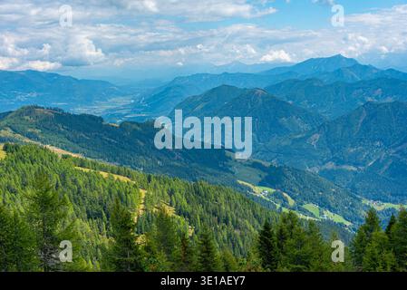 Alpenpanorama vom Goldeck in Österreich.BILD Stockfoto