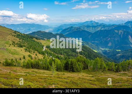 Alpenpanorama vom Goldeck in Österreich.BILD Stockfoto