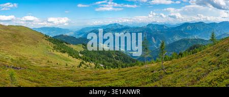 Alpenpanorama vom Goldeck in Österreich.BILD Stockfoto