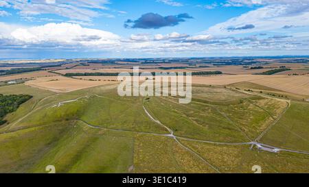 Uffington weißes Pferd an einem sonnigen Tag in England. BILD Stockfoto