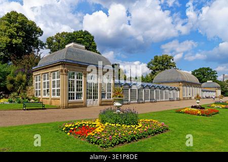 Großbritannien, South Yorkshire, Sheffield, Botanical Gardens & The Glass Houses. Stockfoto