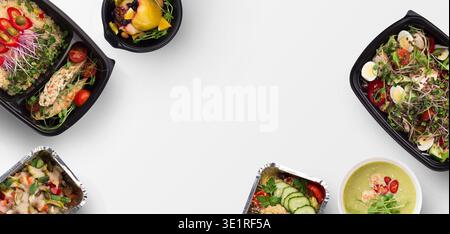 Essen zum Mitnehmen, Auswahl an gesunden Mahlzeiten von oben Stockfoto